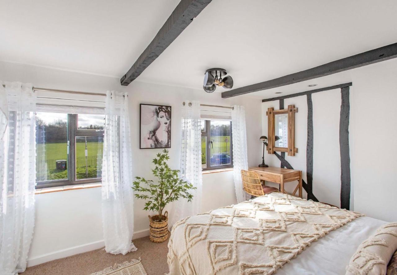 Stunning Character 2Bed Cottage In St Albans Wifi Exterior foto
